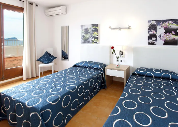 Typic Sandic * Santa Eularia des Riu