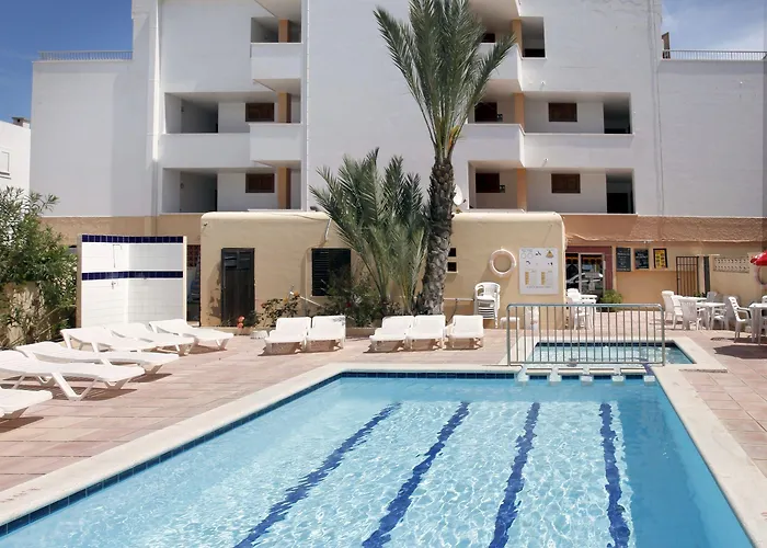 Typic Sandic * Santa Eularia des Riu